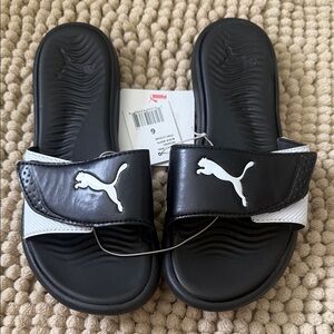 Puma Black and White Comfort Slides Size 6